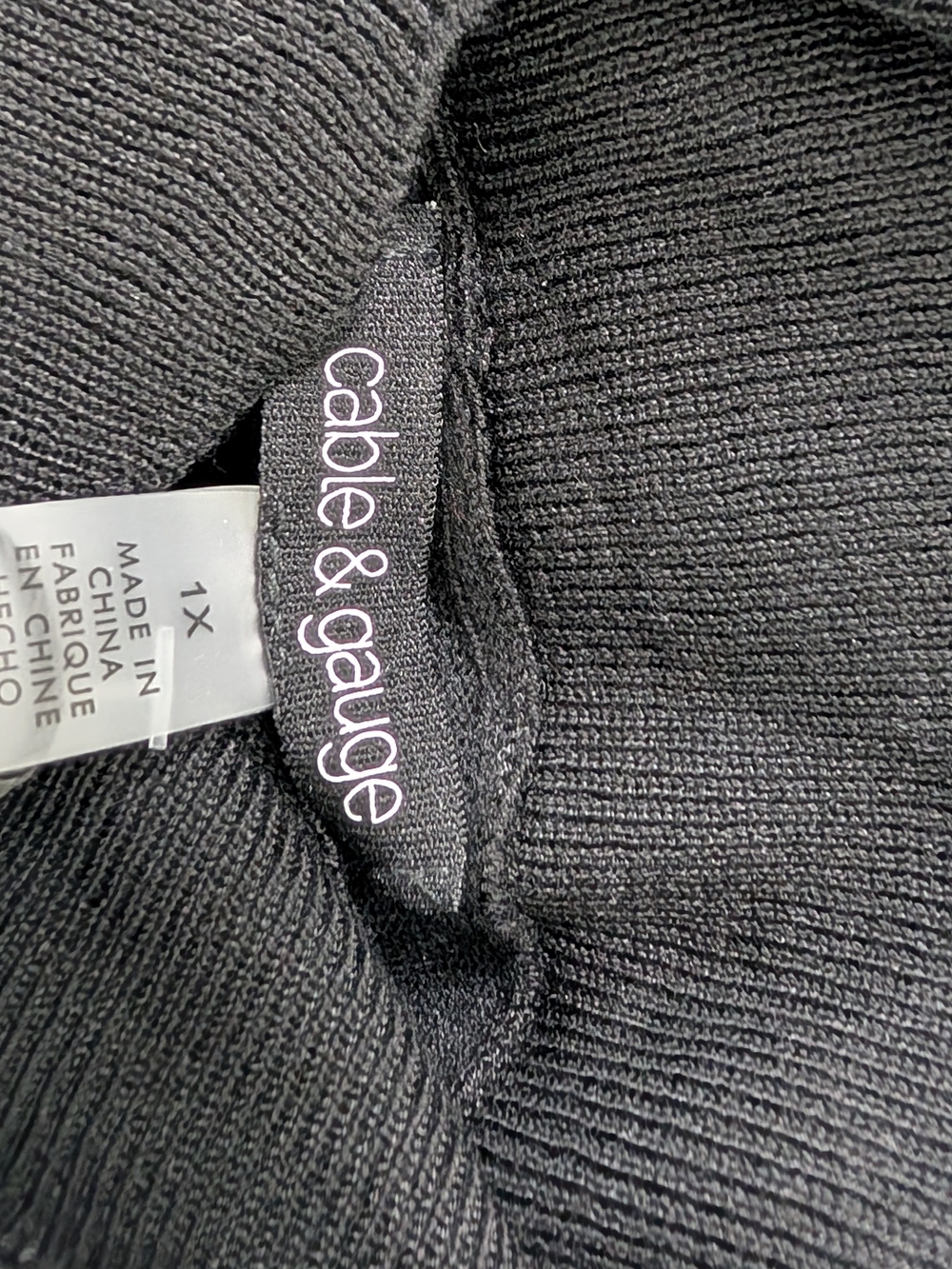 NWT Cable & Gauge 1X Jet Black Scalloped Neck Sheer Sleeve Knit Sweater Top - Picture 8 of 8